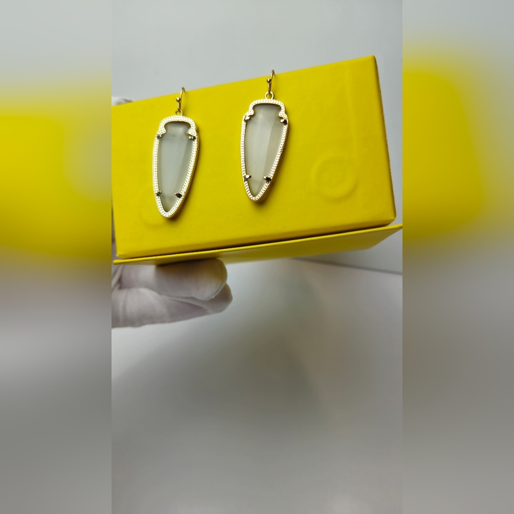 Kendra Scott Gold and White Drop Earrings